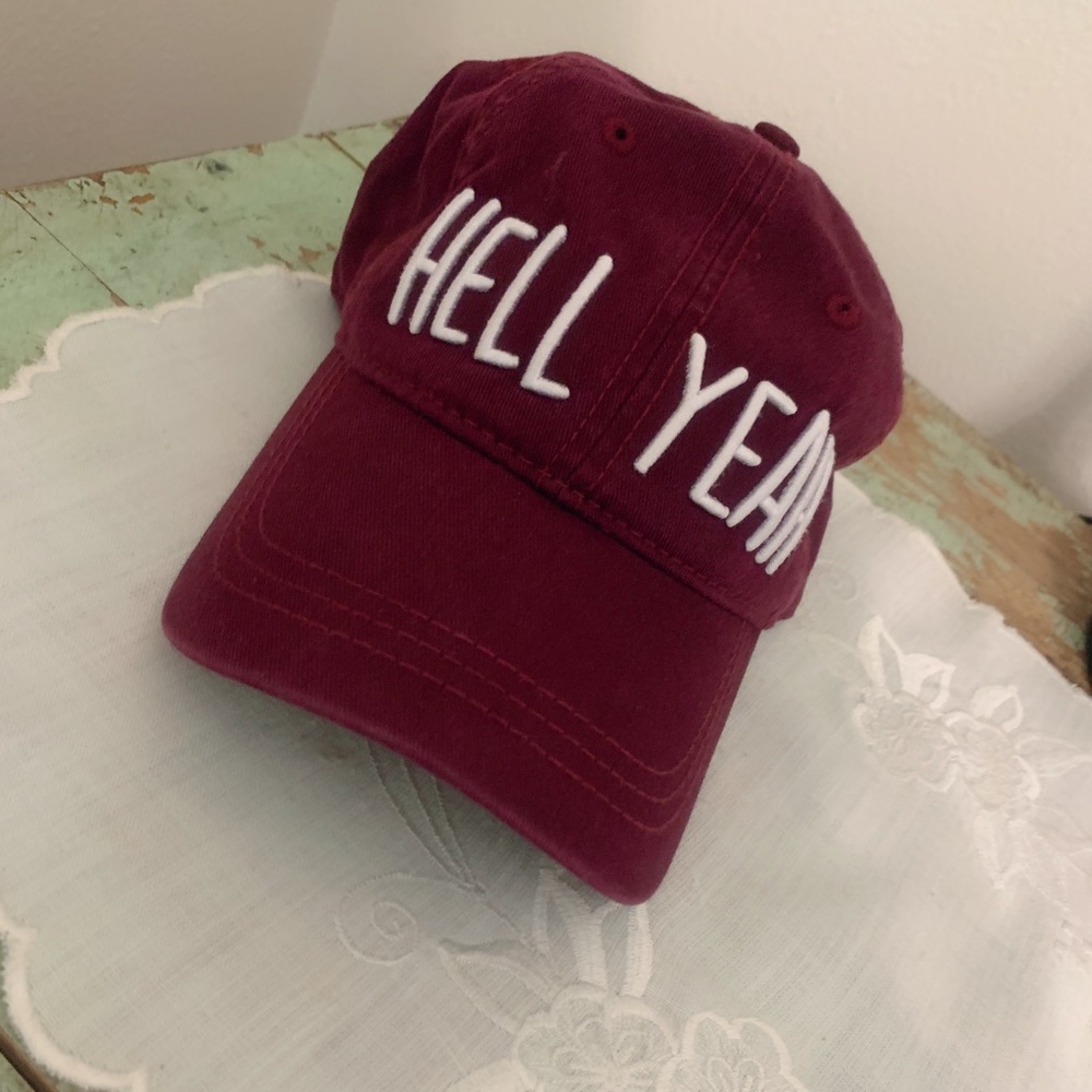 🌿 american eagle Hell Yeah baseball hat